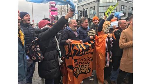 El color de los hinchas argentinos en la previa de la final