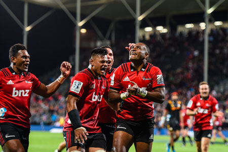Crusaders con equipo confirmado para la final