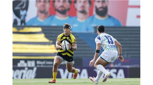 Peñarol superó sin problemas a Cobras Brasil XV