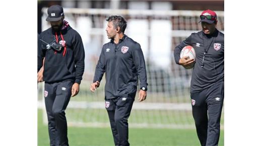  SELKNAM QUIERE DAR EL BATACAZO COMO LOCAL