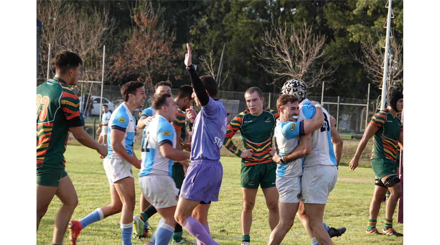 CENTRO NAVAL OBTUVO UN BUEN TRIUNFO EN VIRREYES Y LE ESCAPA AL FONDO DE LA TABLA