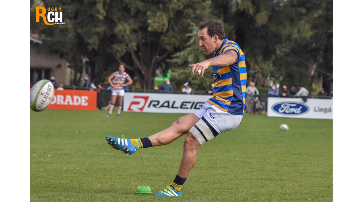 En un duelo sin tries Hindú le ganó a CUBA y sigue sólo en la cima del Top 13