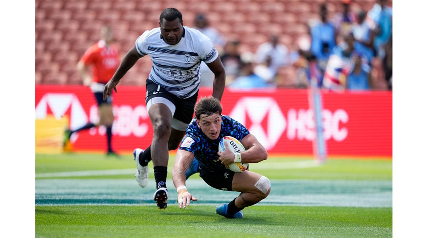 LOS PUMAS SEVENS VENCIERON A FIJI Y VAN POR LAS SEMIFINALES DEL ORO 