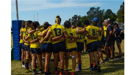 LAS FOTOS DEL CUADRANGULAR CON LAS CHICAS DE LA PLATA RC CAMPEONAS DE XV