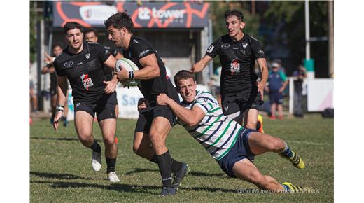ÁLBUM DE FOTOS DEL PARTIDO ENTRE SAN FERNANDO Y UNIVERSITARIO DE LA PLATA