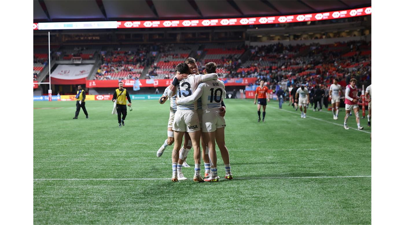 LOS PUMAS SEVEN ARRANCARON CON EL PIE DERECHO EN SINGAPUR