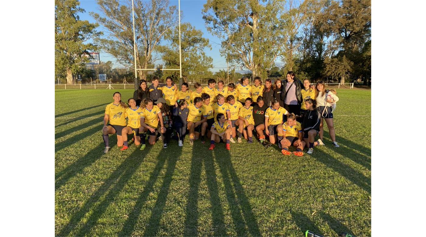 LA PLATA SIGUE IMPARABLE EN EL TORNEO FEMENINO DE 12 JUGADORAS