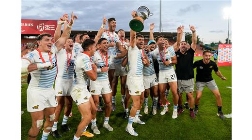 LOS PUMAS SEVEN CONSIGUIERON UNA NUEVA MEDALLA DE PLATA 