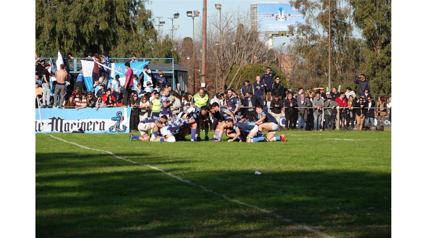 CENTRO NAVAL Y LUJÁN NO SE SACARON DIFERENCIAS E IGUALARON EN NÚÑEZ