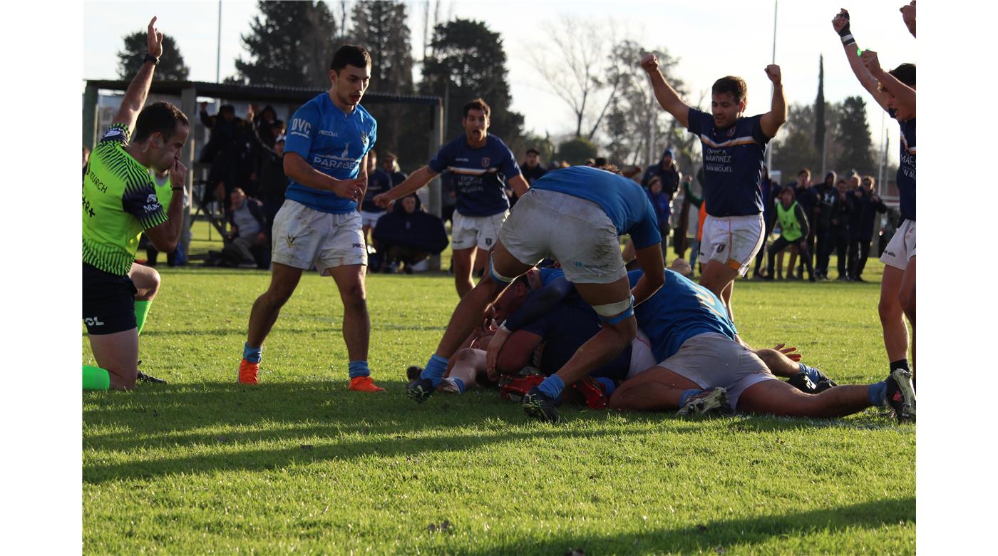 VICENTINOS SE QUEDÓ CON UN TRIUNFO AGÓNICO Y LE SACÓ EL INVICTO A CLUB ITALIANO