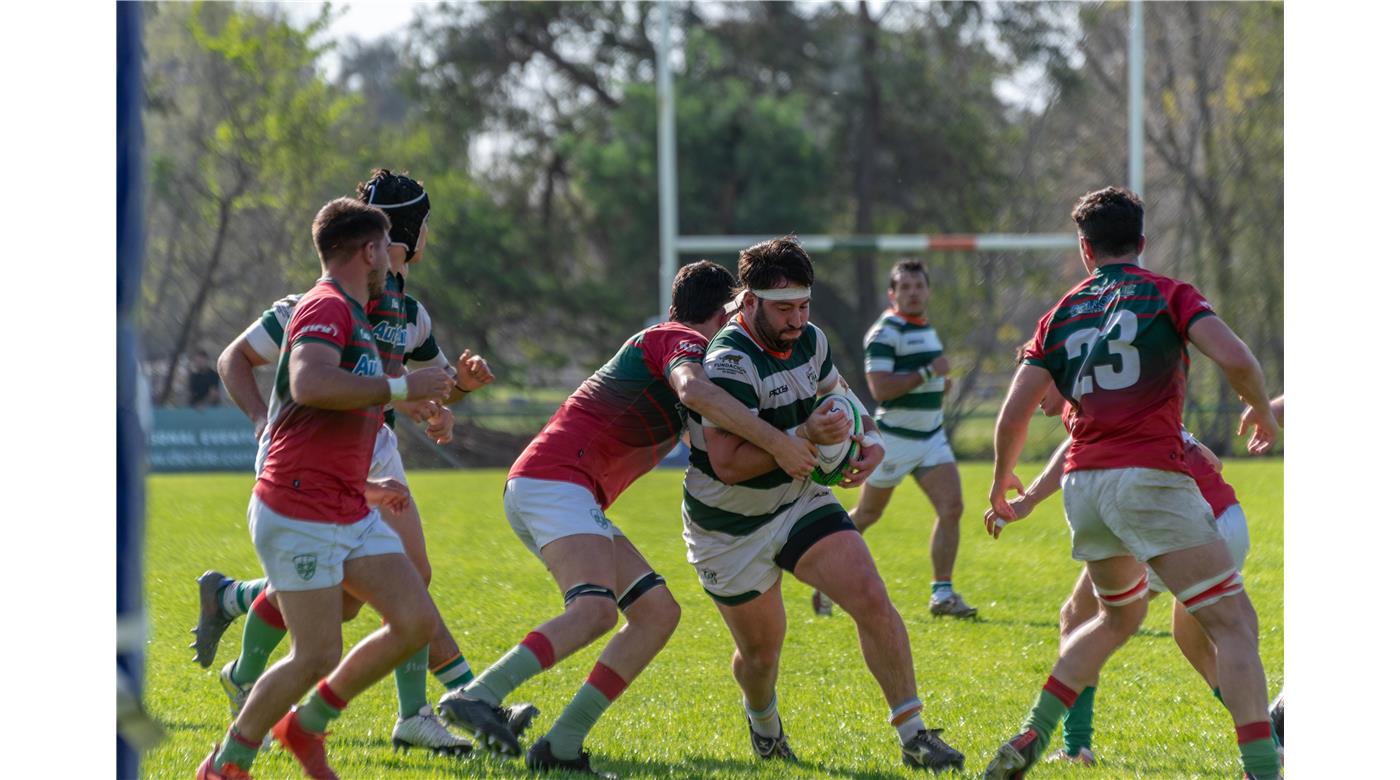 SAINT BRENDAN'S SUMÓ UNA VICTORIA CLAVE POR LA PERMANENCIA