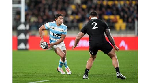 SANTIAGO CARRERAS: 18 PUNTOS ANTE LOS ALL BLACKS PARA LIDERAR LA TABLA DE GOLEADORES DEL RCH