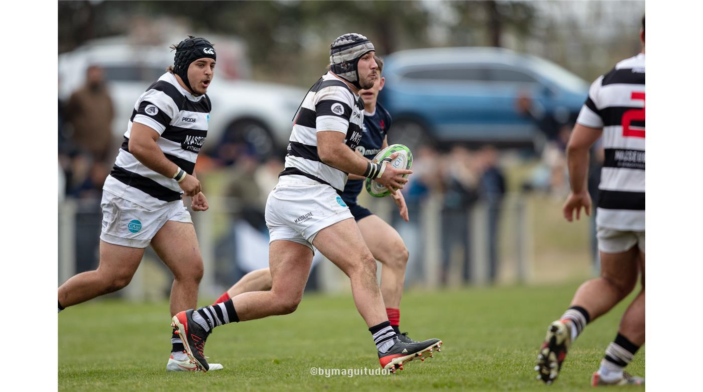 EN EL DUELO DE LOS ATLÉTICO, EL CASI PISÓ FUERTE EN ROSARIO