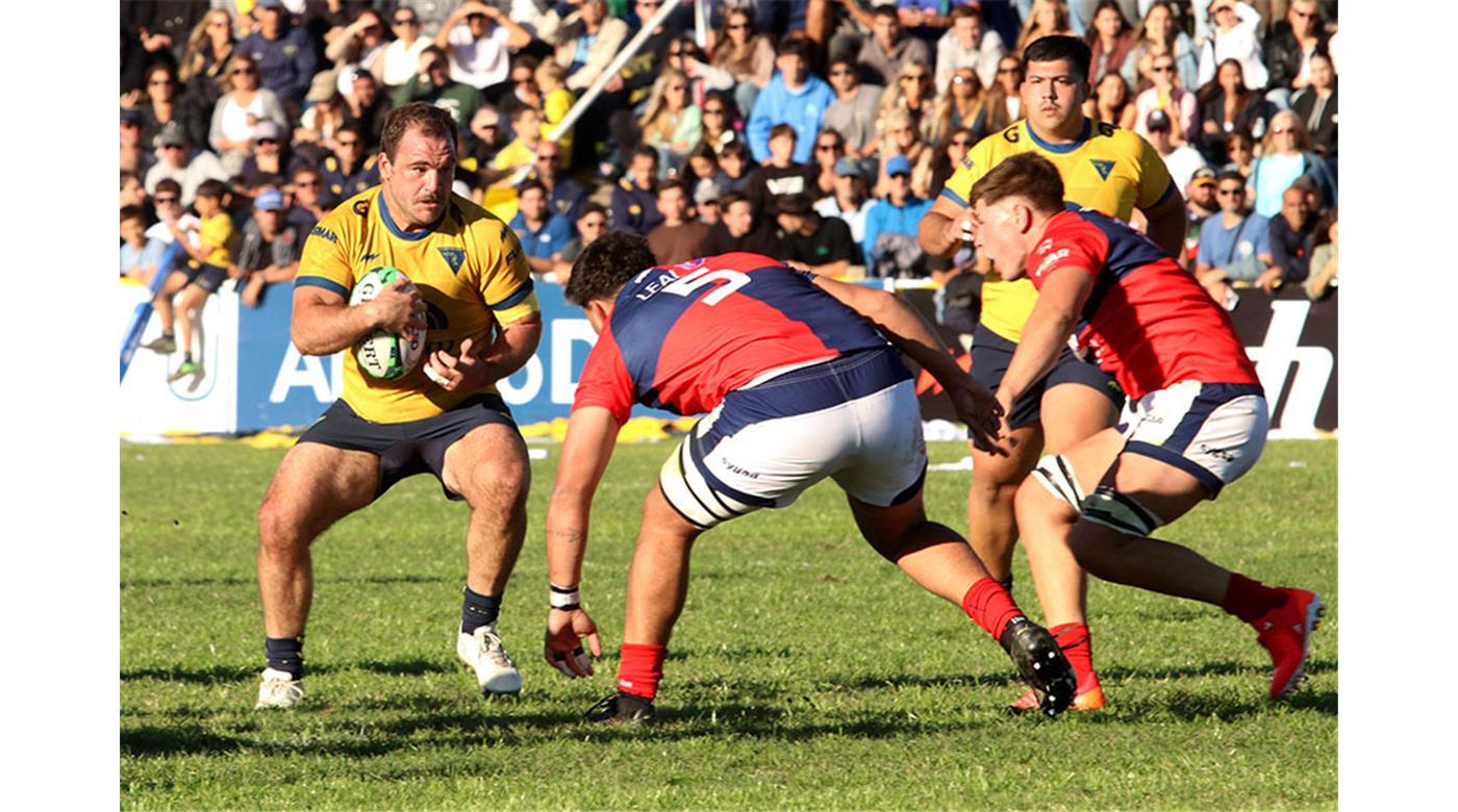 LAS MEJORES FOTOS QUE DEJÓ EL CLÁSICO ENTRE SAN LUIS Y LA PLATA 
