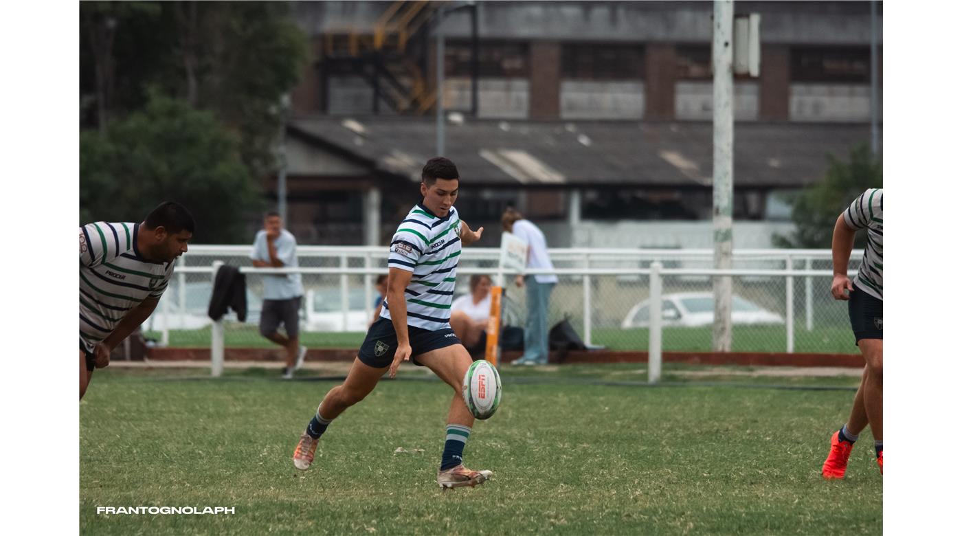 SAN FERNANDO APLASTÓ A MANUEL BELGRANO Y SE SUBIÓ AL LOTE DE ARRIBA