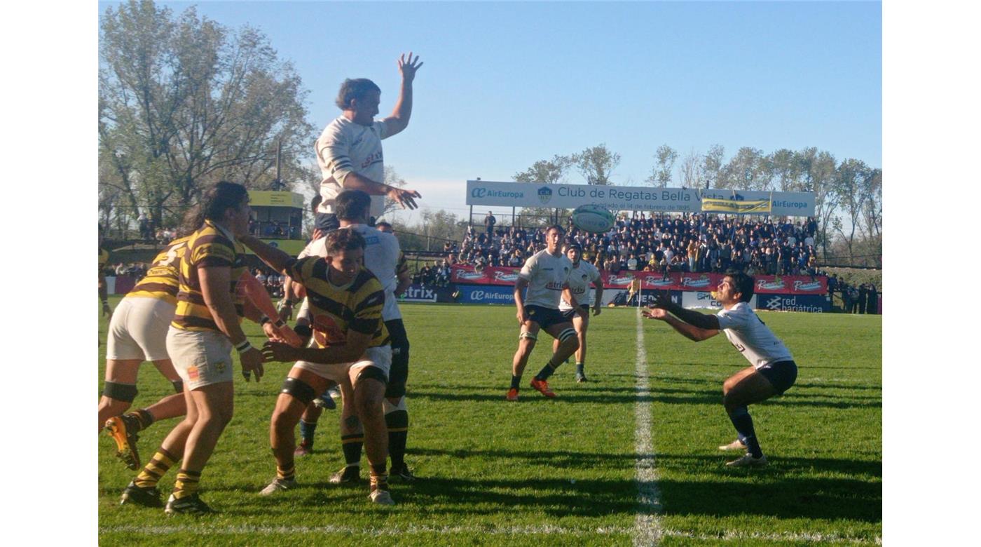 BELGRANO ATHLETIC LE GANÓ A REGATAS  Y SIGUE DE CERCA AL PUNTERO
