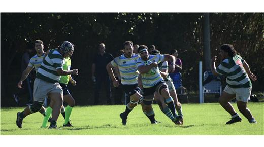 DEL SUR GANÓ CON BONUS Y SE AFIANZA EN LA CIMA