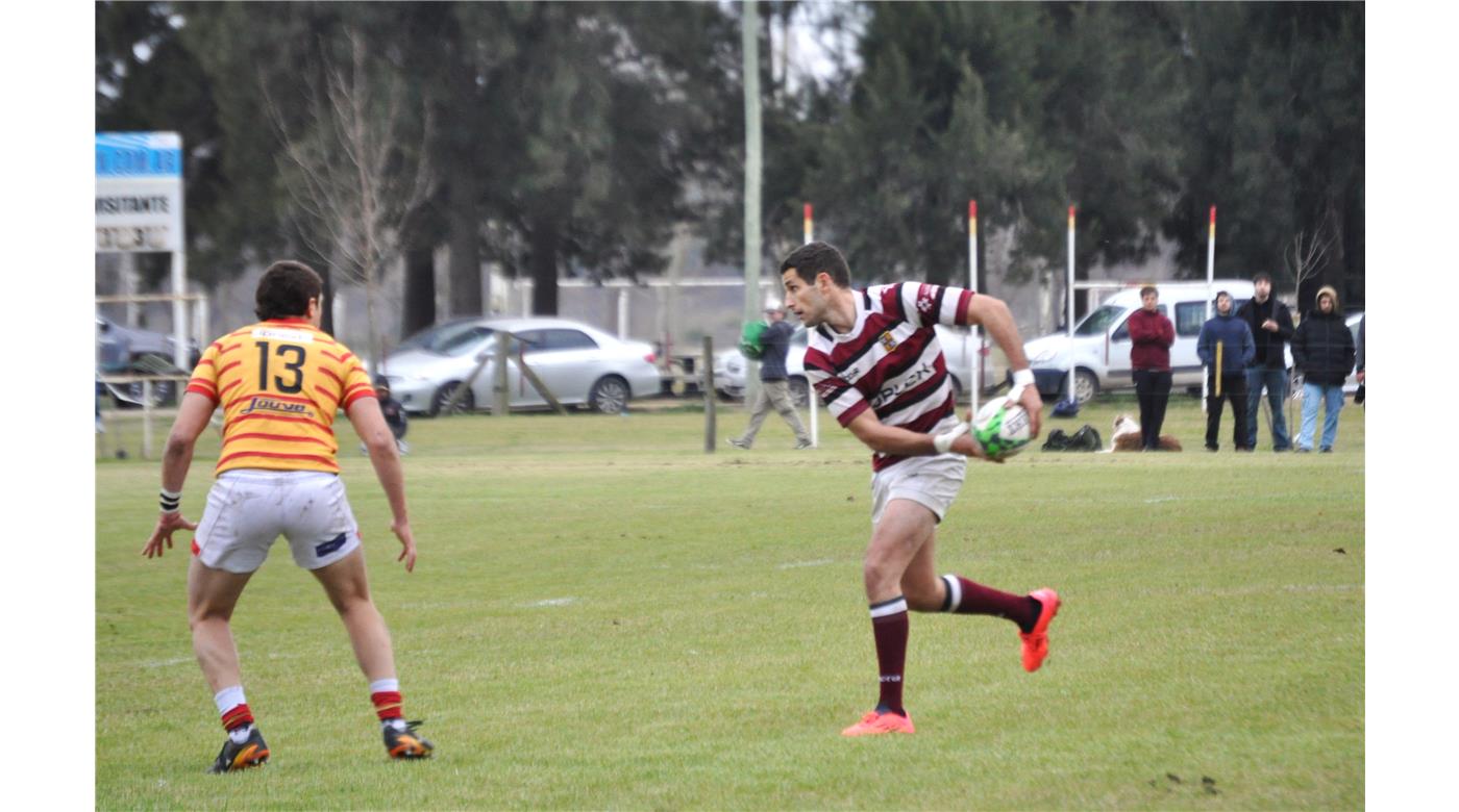 CON UN GRAN SEGUNDO TIEMPO, LOS MOLINOS GOLEÓ A MERCEDES