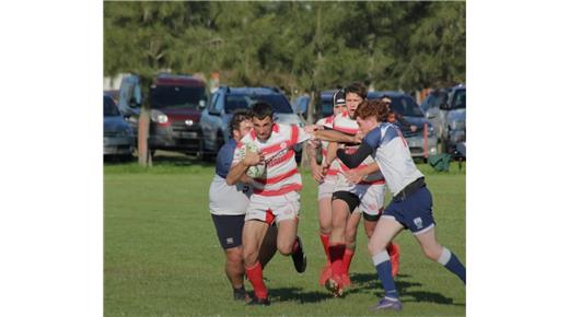 RIVADAVIA DE LOBOS GOLEÓ A SOCIEDAD HEBRAICA QUE SIGUE ÚLTIMO