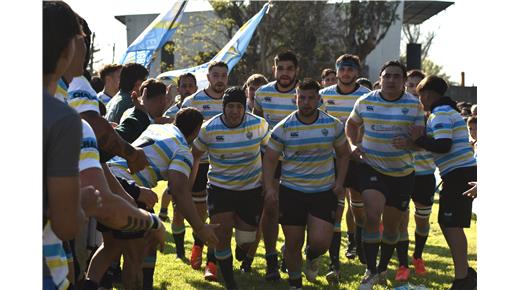 DEL SUR VENCIÓ A SAN MARCOS, SIGUE COMO EL ÚNICO INVICTO DE LA URBA Y CONCRETÓ EL ASCENSO A PRIMERA "C"