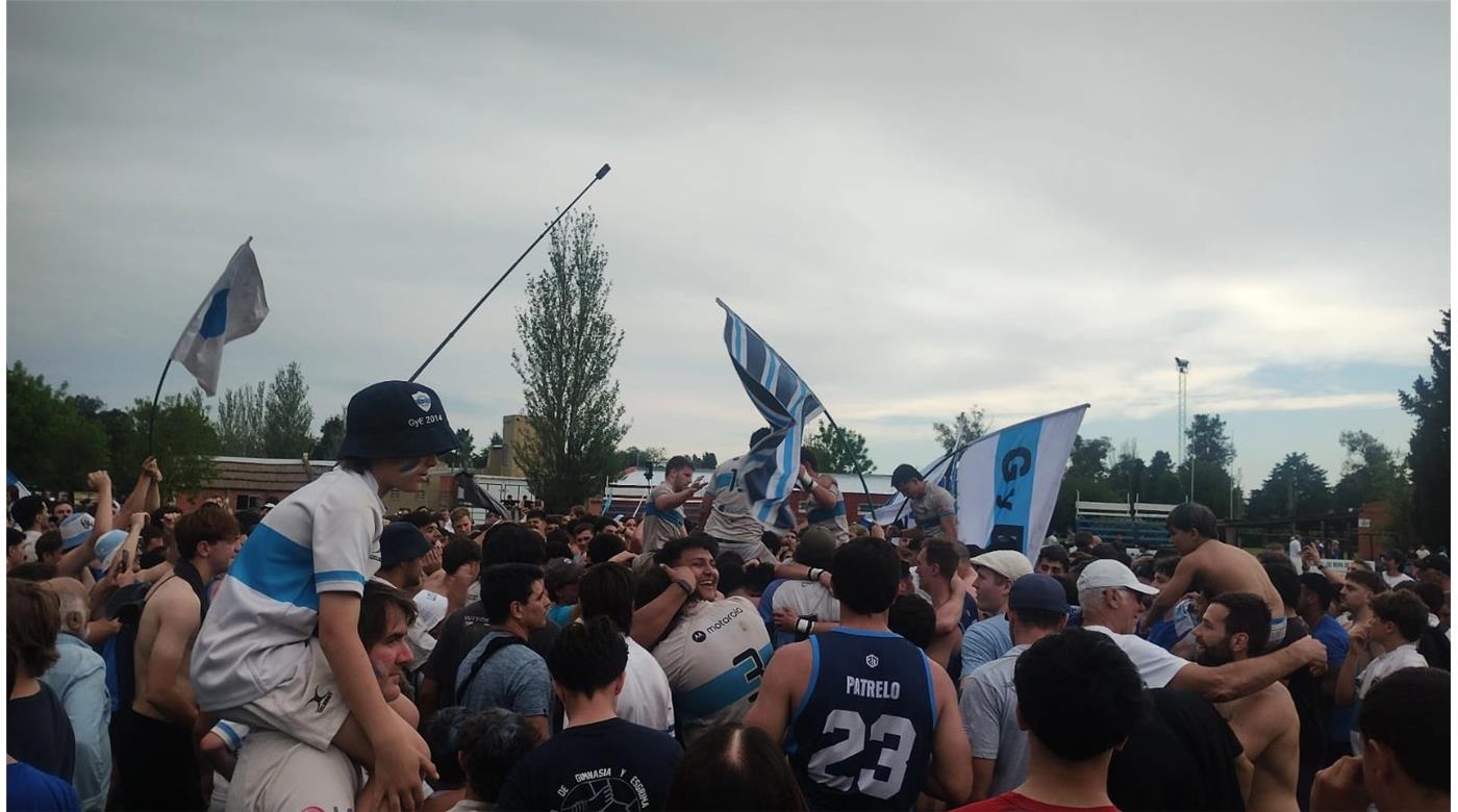 GIMNASIA Y ESGRIMA CONSIGUIÓ LA VICTORIA ANTE LUJÁN, LOGRÓ EL ASCENSO Y SI LOGRA UN TRIUNFO EN LA ÚLTIMA FECHA SERÁ EL CAMPEÓN