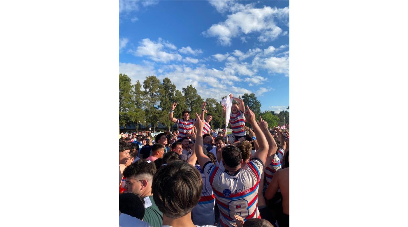 ALBATROS, EL CAMPEÓN, CERRÓ LA FASE REGULAR CON UNA VICTORIA ANTE LOS CEDROS