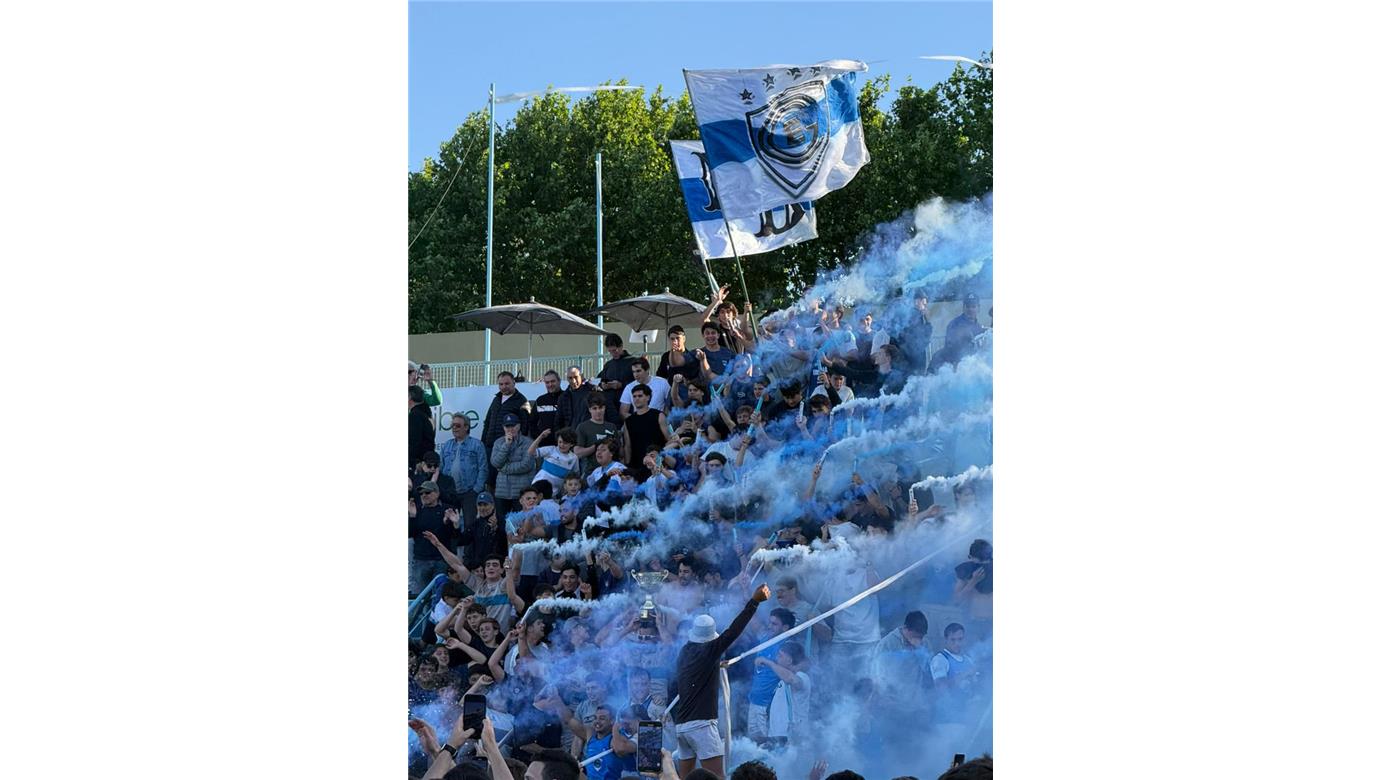 EL CLUB DE GIMNASIA Y ESGRIMA VENCIÓ AL CLUB  ITALIANO Y FUE EL CAMPEÓN DE LA PRIMERA 