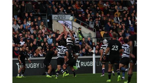 NUEVA ZELANDA XV VENCIÓ A LOS BARBARIANS CON MATÍAS MORONI EN LA CANCHA 