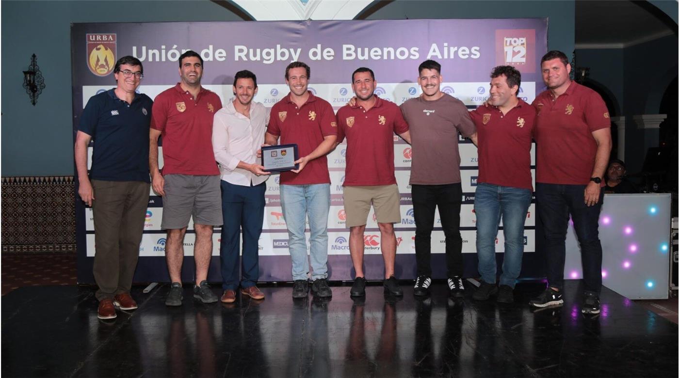 SE REALIZÓ EN EL CASI LA CEREMONIA DE CIERRE DE TEMPORADA DE LA URBA DONDEE FUERON PREMIADOS LOS CAMPEONES Y DEXTACADOS DEL AÑO 