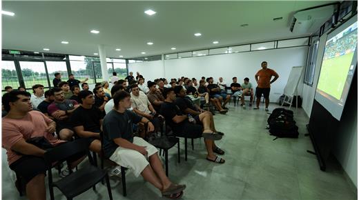 TARUCAS INICIÓ SU PREPARACIÓN Y HUBO UNA CHARLA DE BIENVENIDA EN EL PRIMER ENTRENAMIENTO OFICIAL DEL PLANTEL 