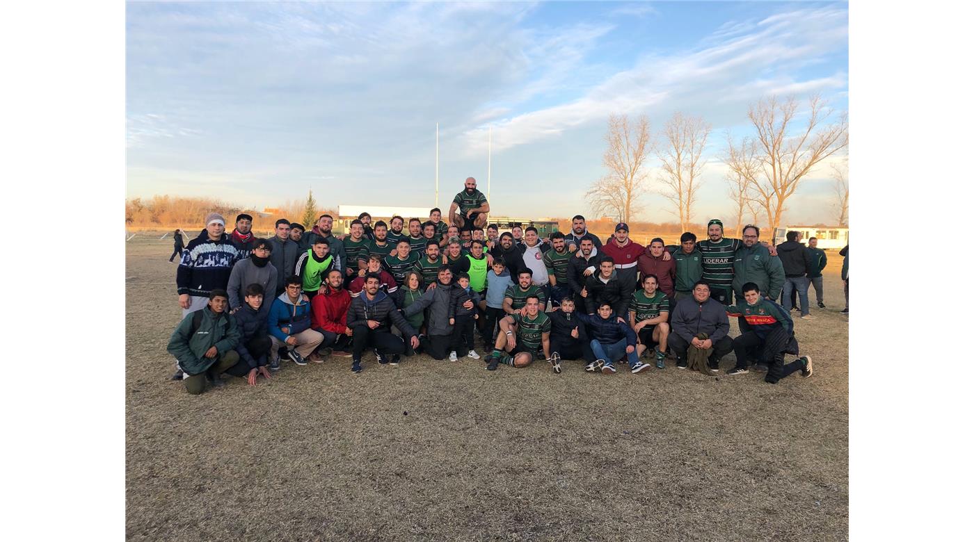 VARELA FUE MÁS QUE BEROMAMA EN GONZÁLEZ CATÁN Y SE LLEVÓ EL ÉXITO