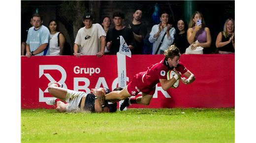 DOGOS XV SE IMPUSO ANTE CAPIBARAS Y SE SUBIÓ A LA CIMA DEL TORNEO