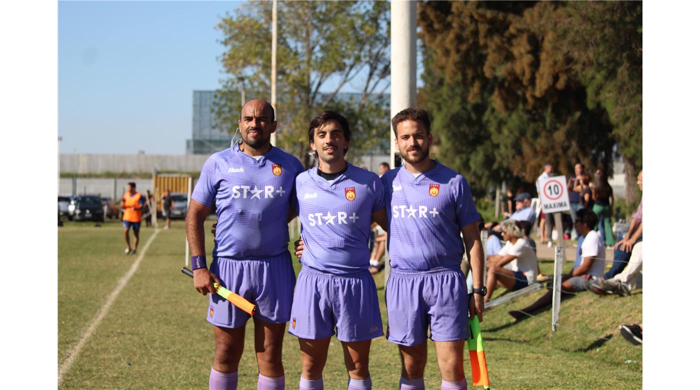 LAS IMÁGENES DE LA VICTORIA DE LICEO NAVAL ANTE VICENTINOS