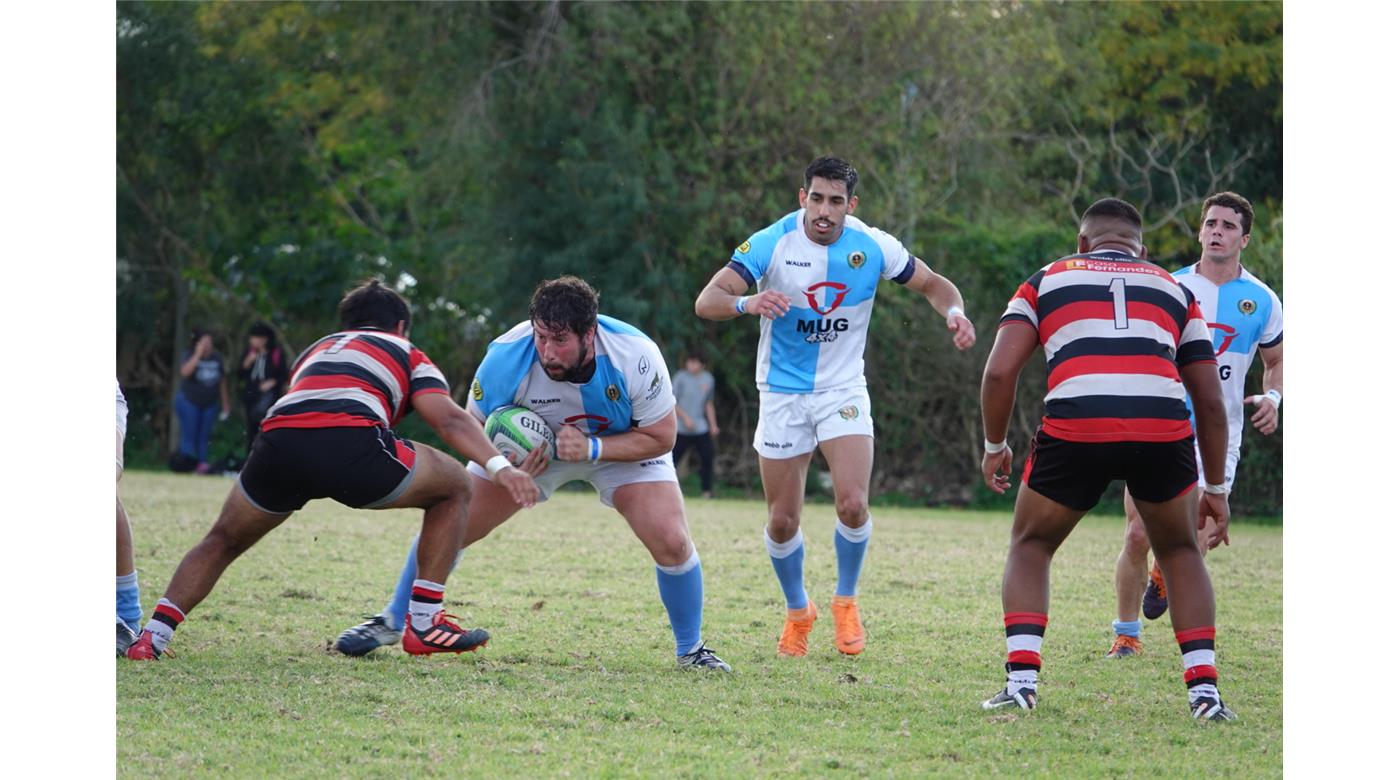 MONTE GRANDE DERROTÓ A CENTRO NAVAL Y QUEDÓ COMO ESCOLTA 
