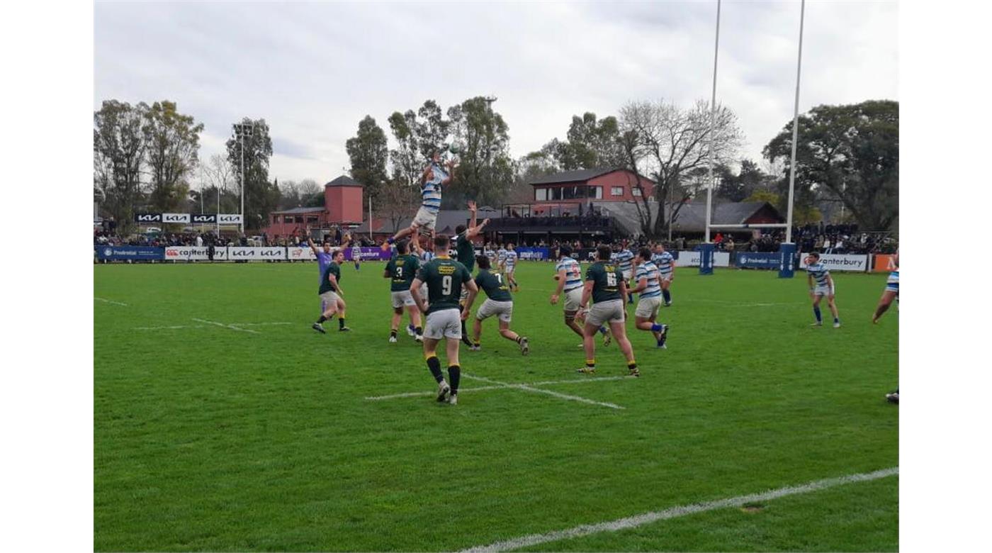 Goleó el SIC y se consolida arriba