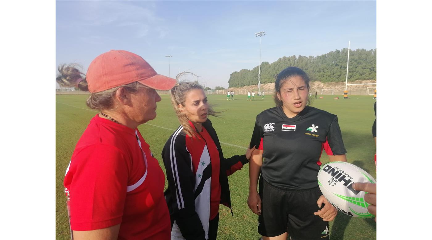 EL SELECCIONADO FEMENINO DE SIRIA QUE ENTRENA LA ARGENTINA CAROLINA BRAVO ES LA REVELACIÓN DEL ARAB RUGBY SEVENS