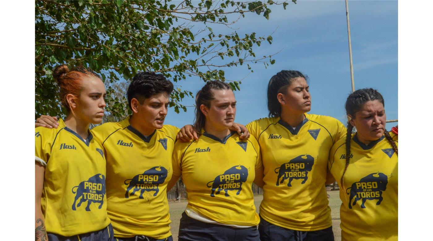 LAS FOTOS DEL CUADRANGULAR CON LAS CHICAS DE LA PLATA RC CAMPEONAS DE XV