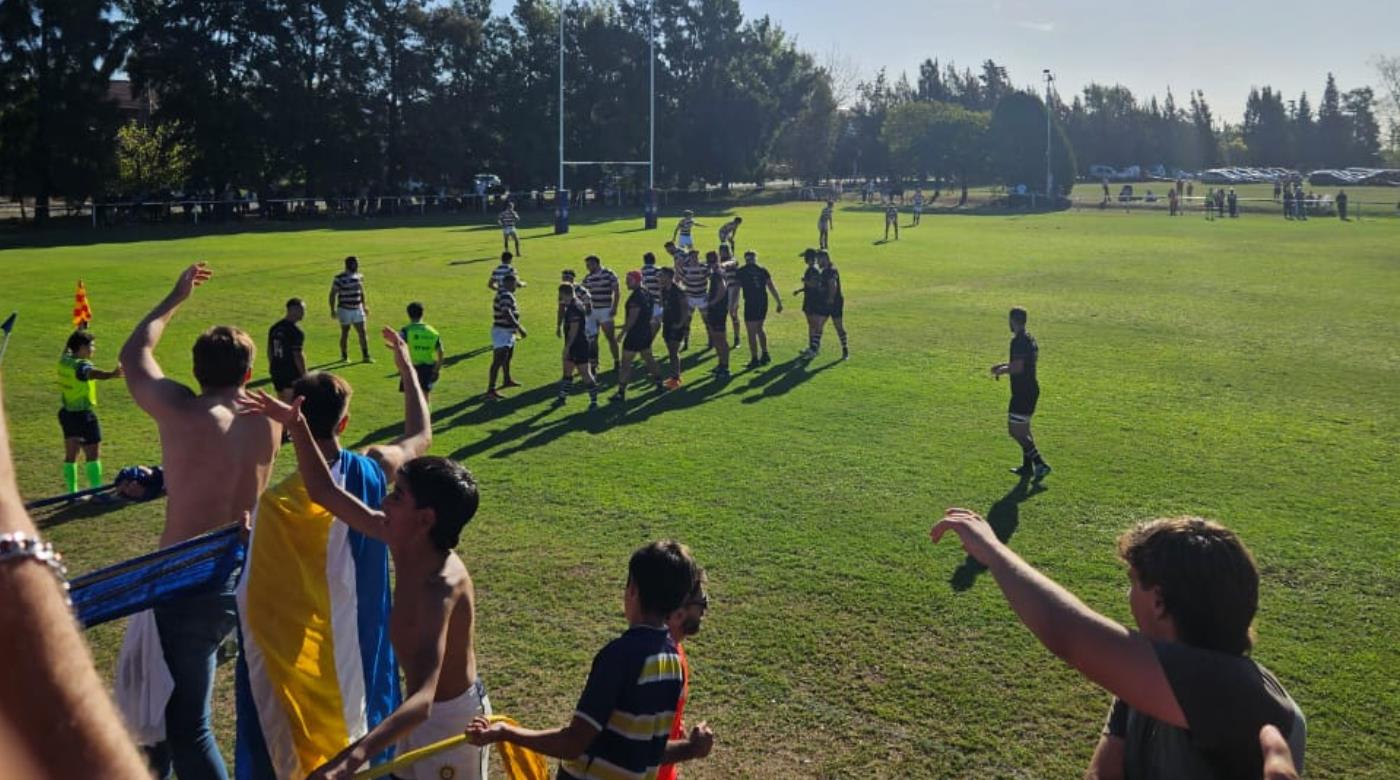 LICEO MILITAR GANÓ Y SE QUEDA EN LO MÁS ALTO DE LA TABLA
