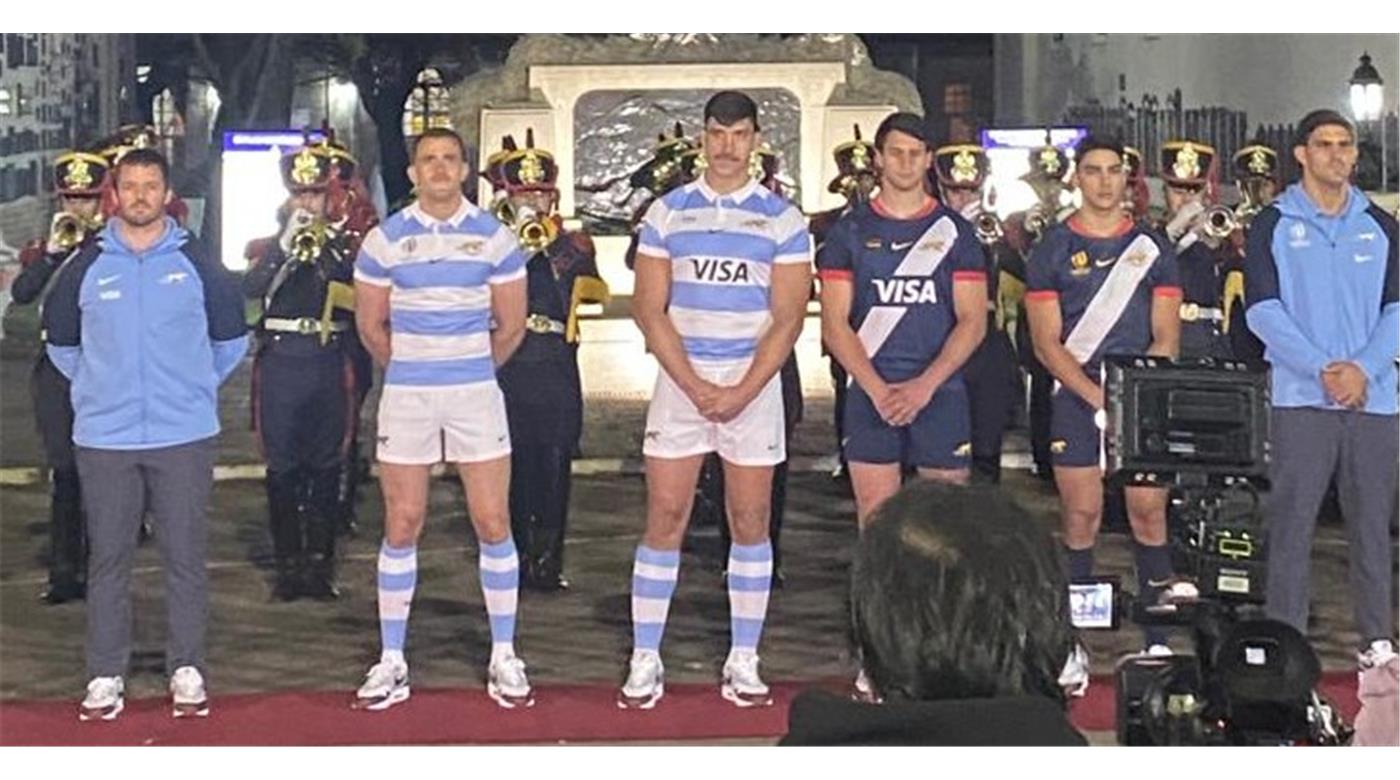 LA PIEL DE LOS PUMAS PARA EL MUNDIAL DE FRANCIA 