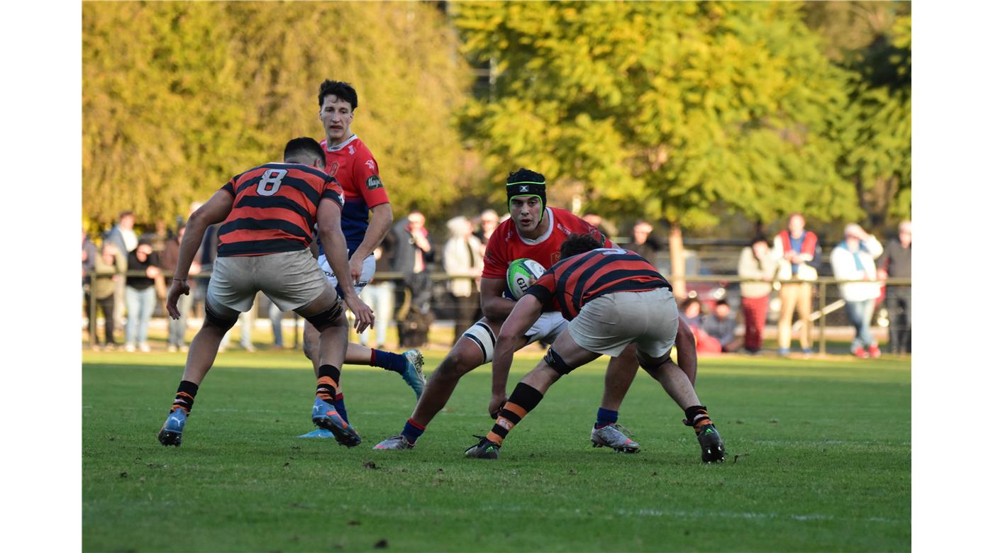OLIVOS SE LLEVÓ UN TRIUNFO SOÑADO ANTE DEPORTIVA FRANCESA 