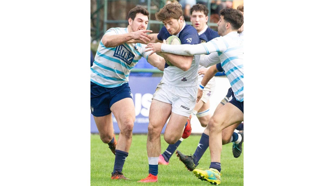 CHAMPAGNAT SUPERÓ A BANCO NACIÓN Y CONTINÚA COMO ESCOLTA