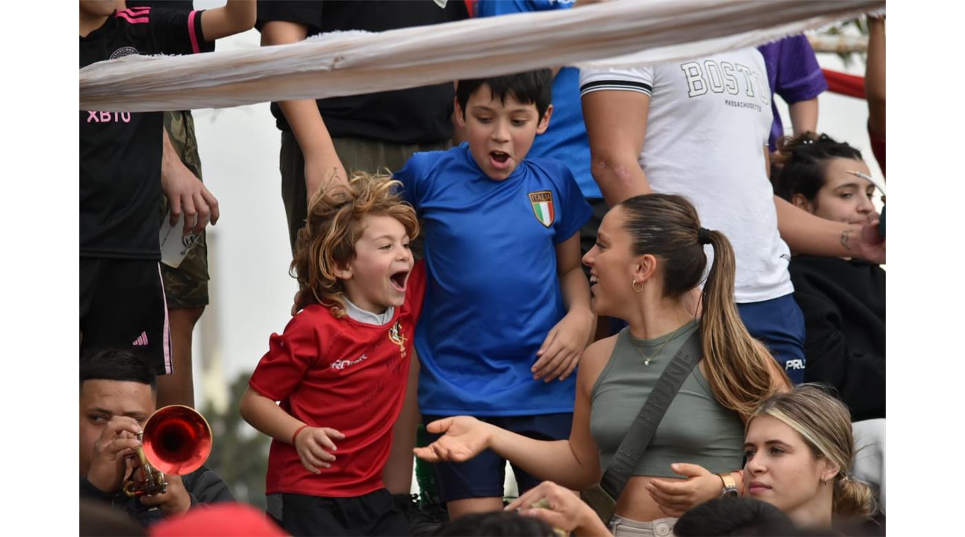 LAS IMÁGENES DEL CLÁSICO DEL BAJO FLORES