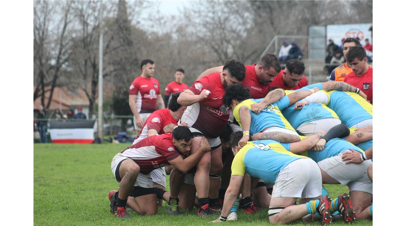 LAS FOTOS DEL TRIUNFO DE ALMAFUERTE ANTE BANCO HIPOTECARIO