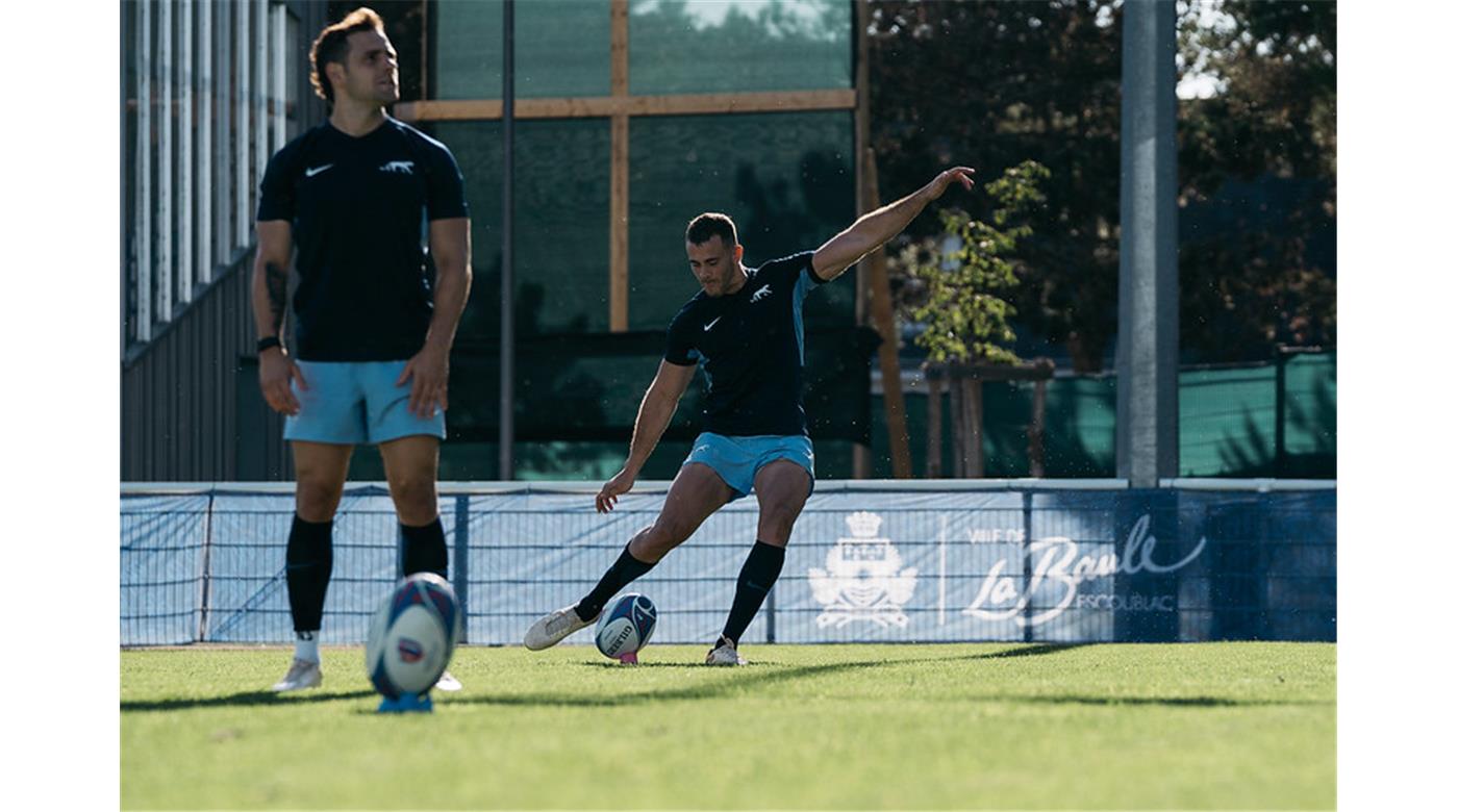 LOS PUMAS SE ENTRENARON, PERO A PUERTAS CERRADAS