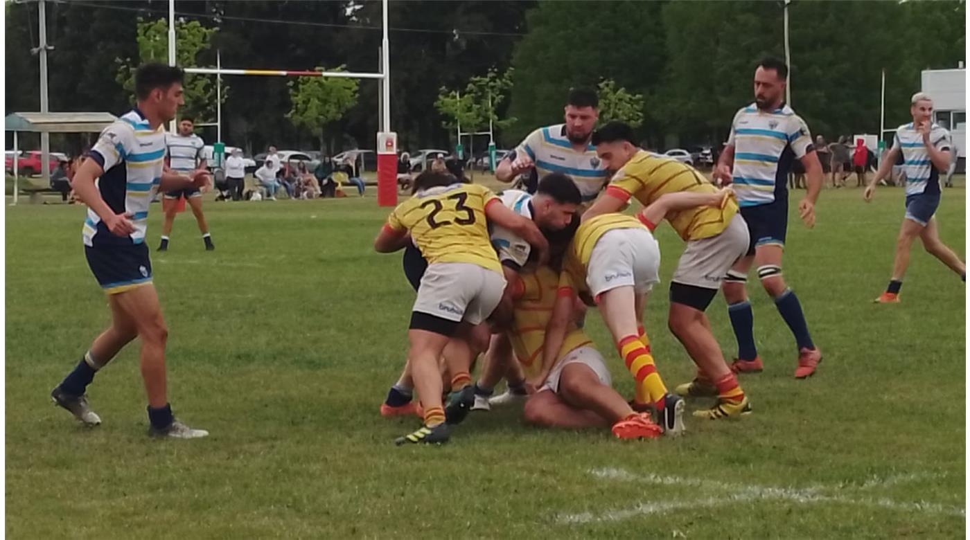 EL CAMPEÓN SUMÓ UN AJUSTADO TRIUNFO EN PARQUE INDEPENDENCIA