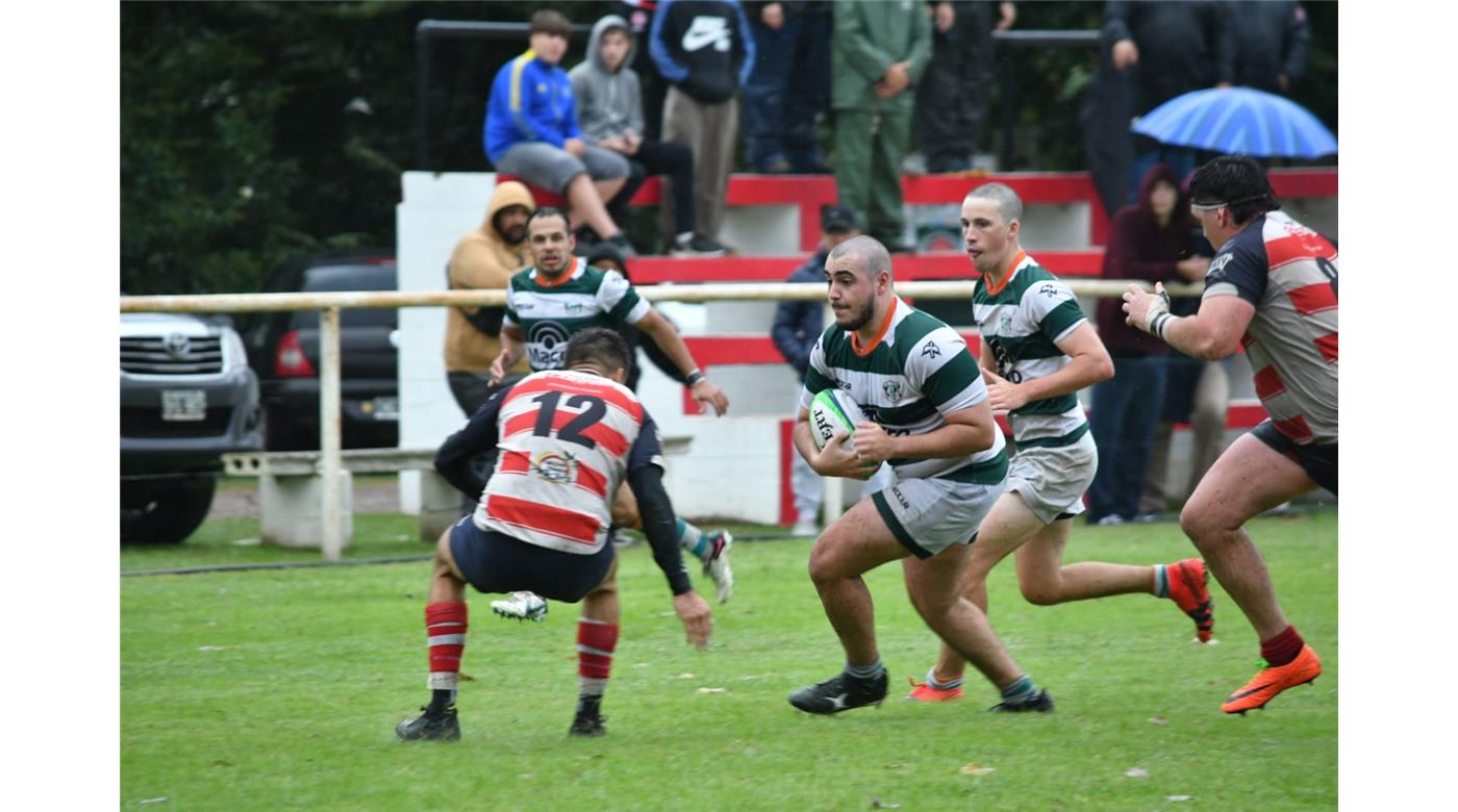 ATLÉTICO CHASCOMÚS SE LLEVÓ UN TRABAJADO TRIUNFO Y ES EL NUEVO LÍDER