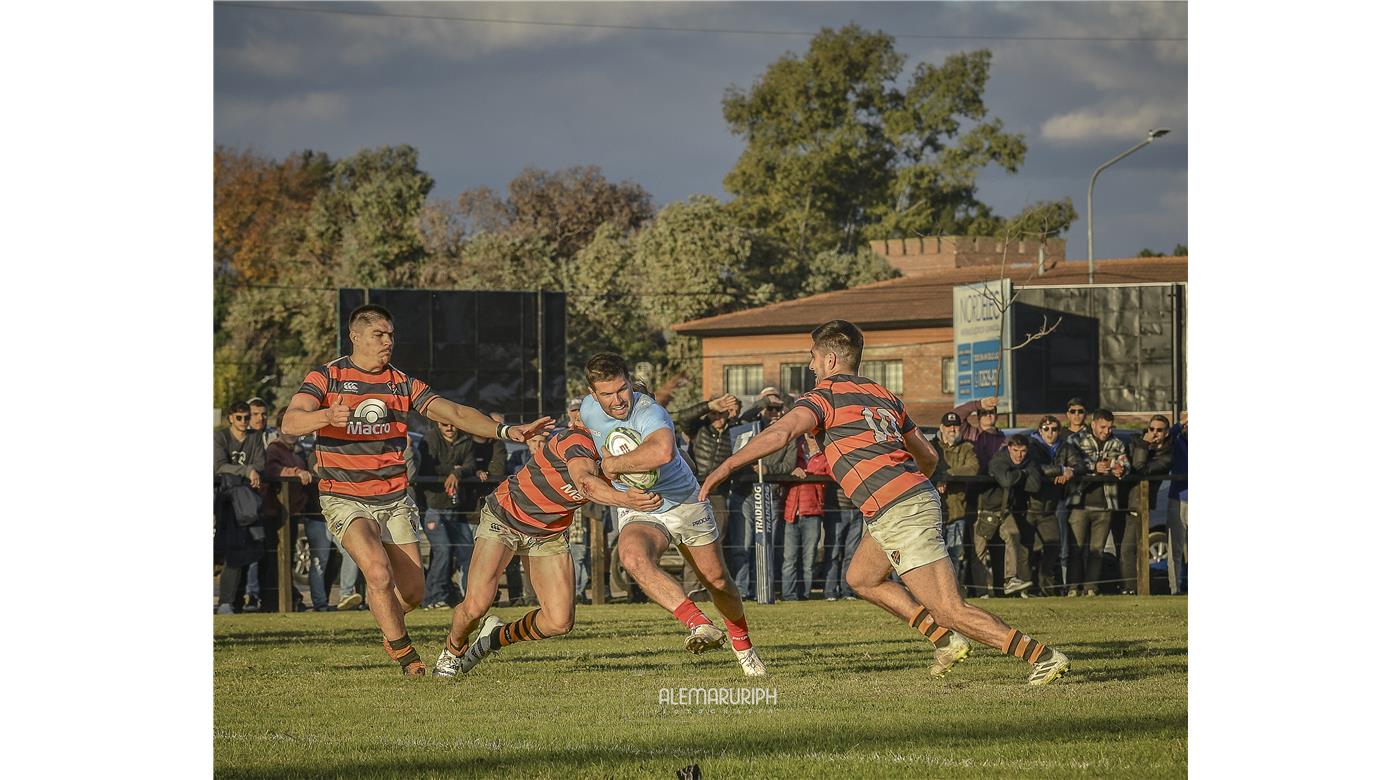 OLIVOS SE HIZO FUERTE EN PILAR