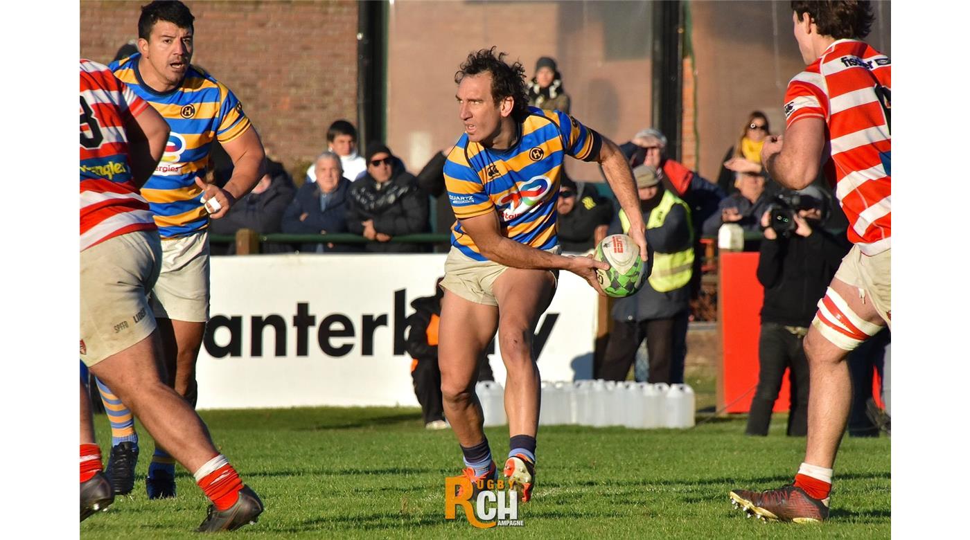 LAS MEJORES IMÁGENES DEL TRIUNFO DE ALUMNI FRENTE A HINDÚ CLUB  