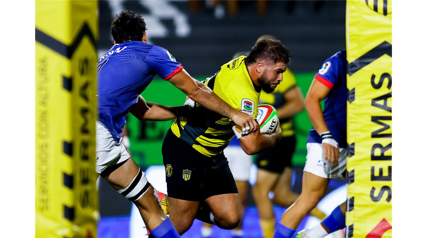 PEÑAROL GOLEÓ A YACARÉ XV Y LOGRÓ SU SEGUNDA VICTORIA EN EL SÚPER RUGBY AMÉRICAS