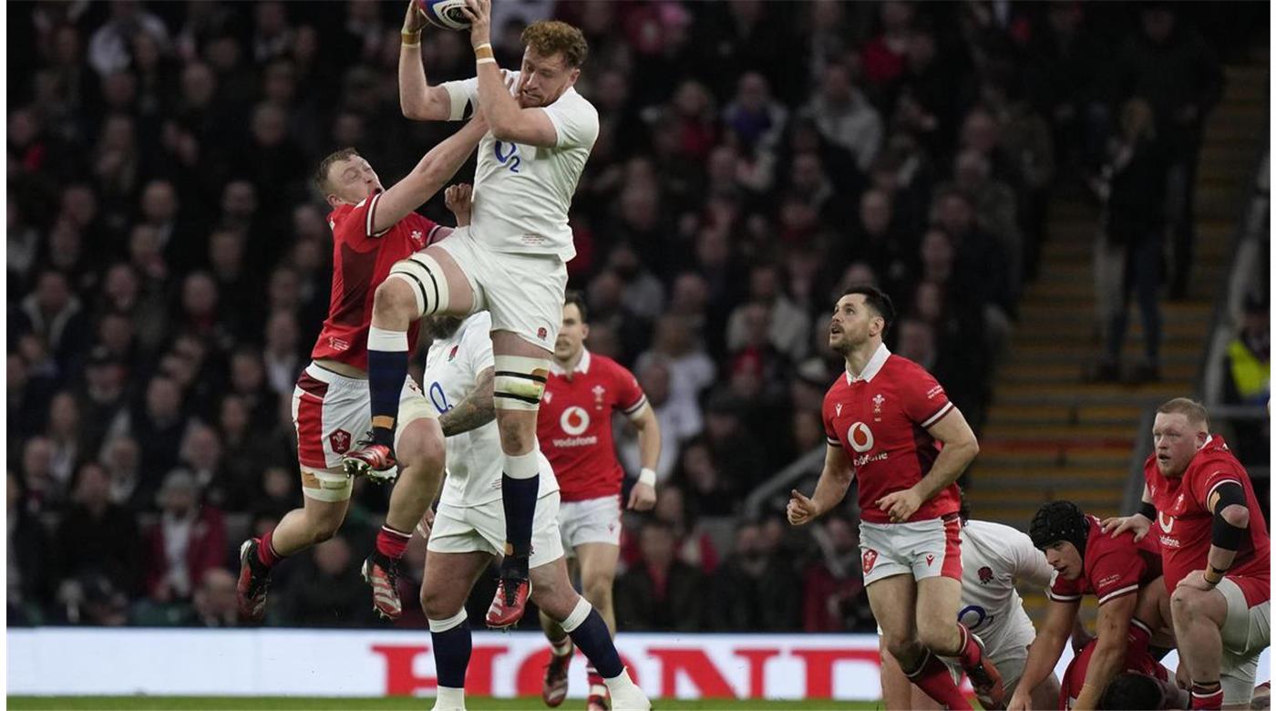 INGLATERRA CON CUATRO CAMBIOS BUSCARÁ EL MILAGRO